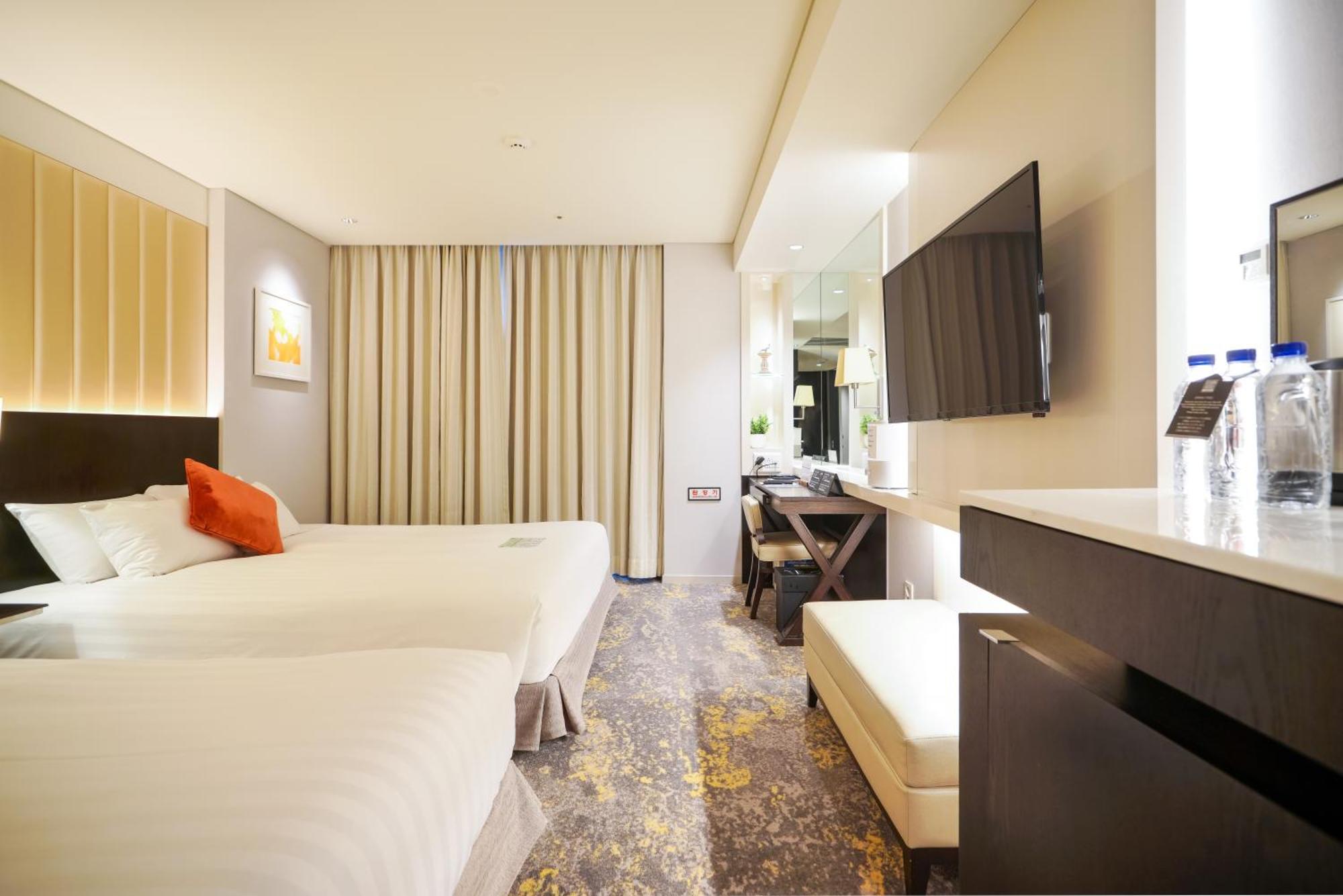Hotel Solaria Nishitetsu Myeongdong - Renovated In 2025